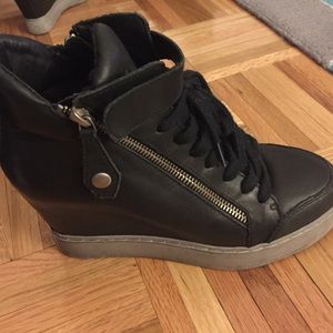 Ash wedge sneakers barely worn in a size 38