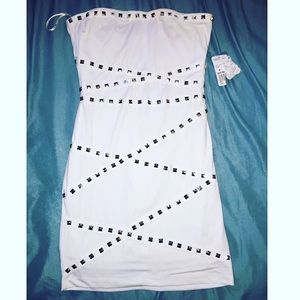 NWT Forever 21 white strapless dress
