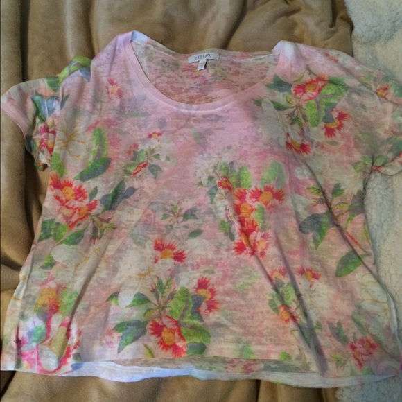 Delia's floral crop top! Pink. Small.