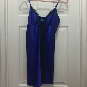 APT 9 Satin Slip