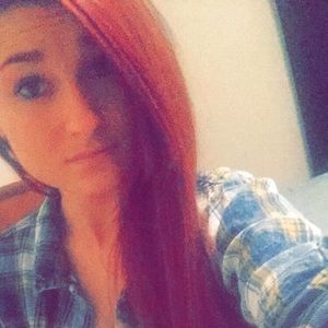 Meet your Posher, Brooke