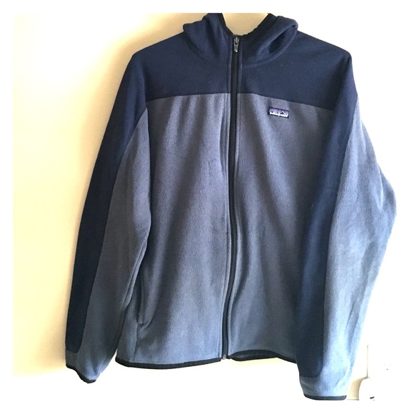 Patagonia hooded zip up fleece