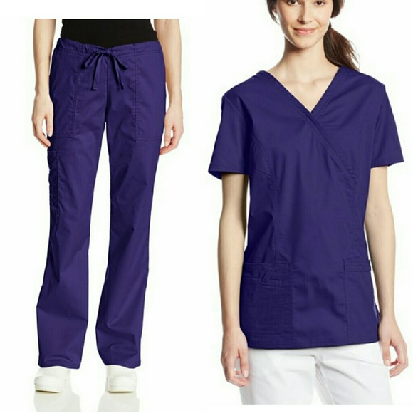 Cherokee Core Stretch Scrub Set