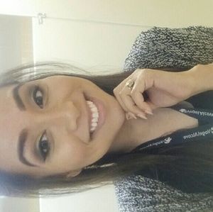 Meet your Posher, Darian