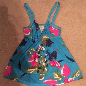 Hollister Floral Vneck tank top