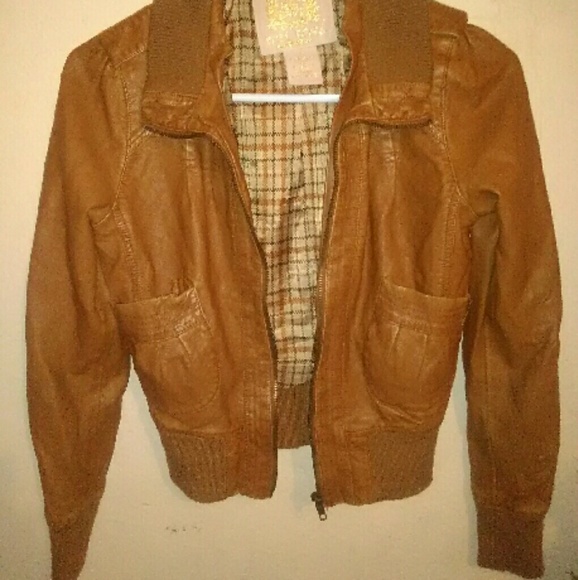 *FINAL SALE* LEATHER JACKET (faux)