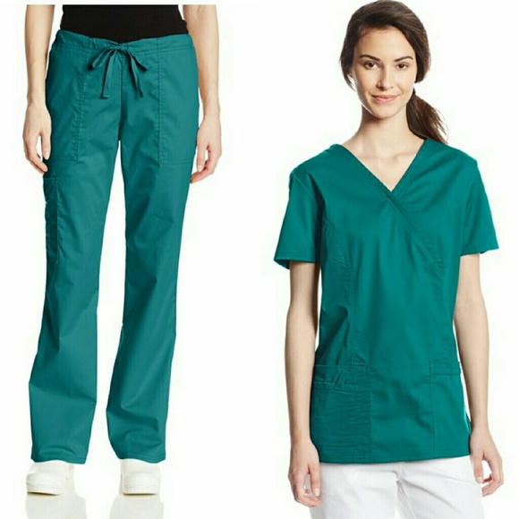 BUNDLED AND SOLD - Cherokee Core Stretch Scrub Set - Picture 1 of 4