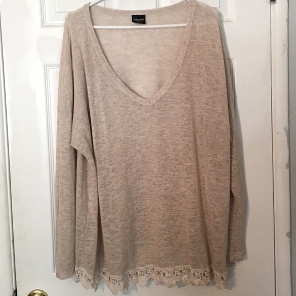 Long sleeve embroidered top