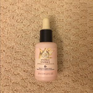 Vitamin E overnight serum-in-oil