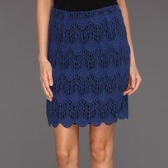 Mink Pink Moscato Lace Skirt - Picture 3 of 3
