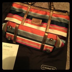 (SOLD) Coach handbag.