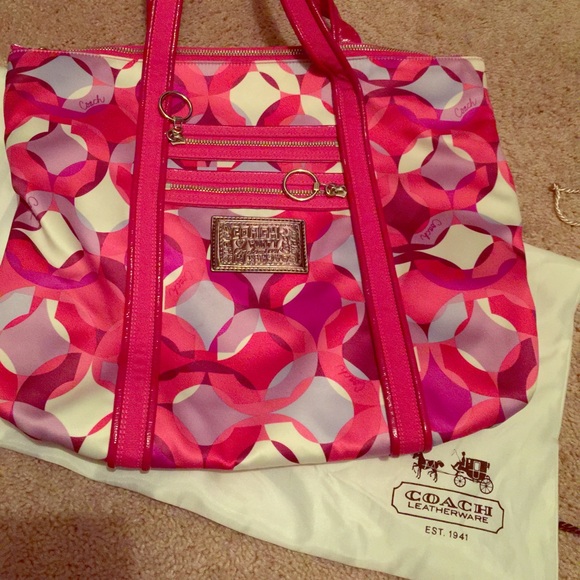 (SOLD)Coach handbag.