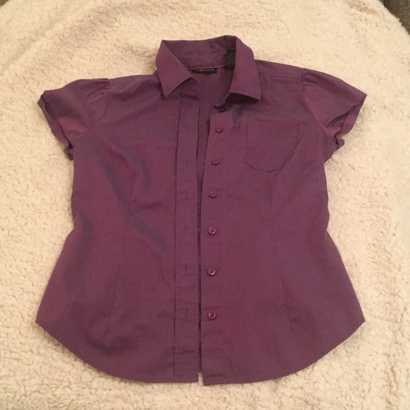 Dress shirt / blouse
