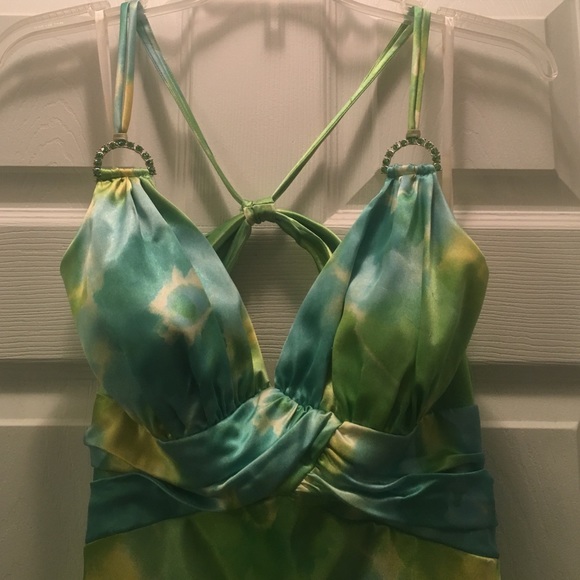 ✨PROM/ EVENING DRESS✨ Size 9, fits like a size S/M - Picture 3 of 4