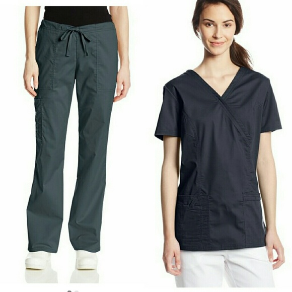 SALE!!! Cherokee Core Stretch Scrub Set