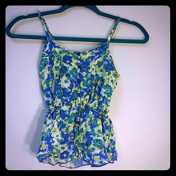 Sleeveless top
