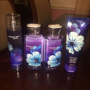 SOLD SOLD BATH AND BODY WORKS SET SOLD SOLD