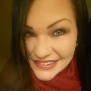 Meet your Posher, Latisia