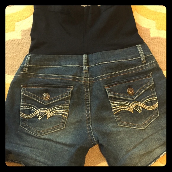 Denim maternity shorts