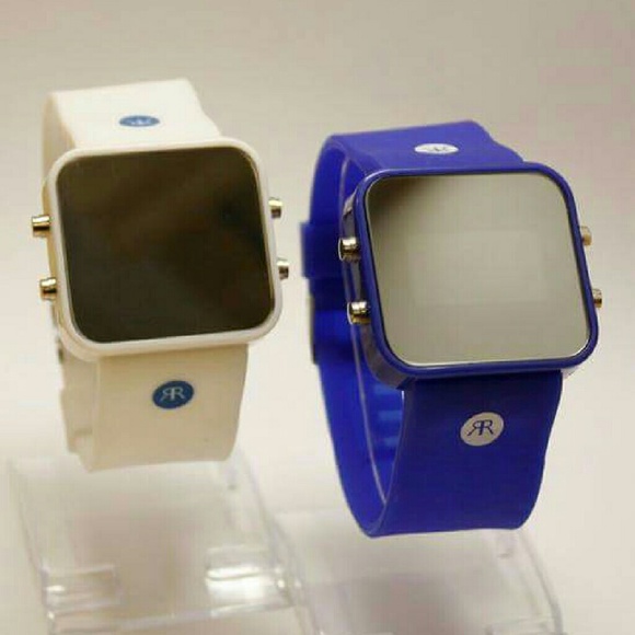 LED Color Square face watch!! - Picture 4 of 4