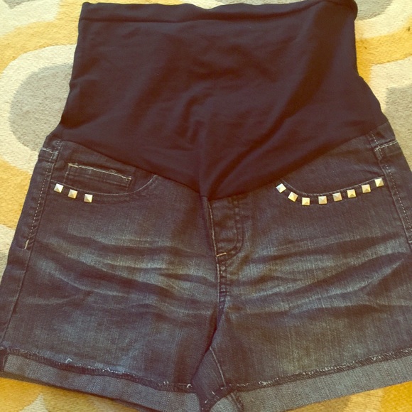 Denim maternity shorts