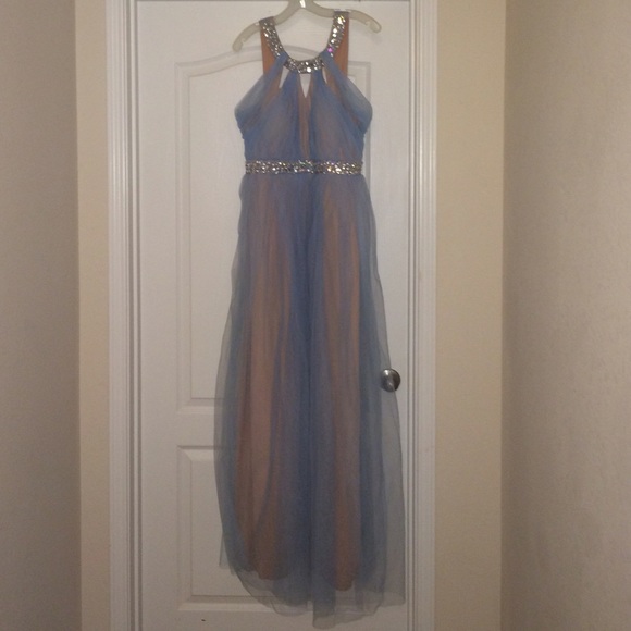 Prom Dress - Picture 3 of 3