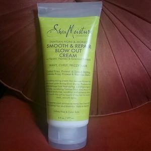Shea Moisture Smooth and Repair Blow Out Cream