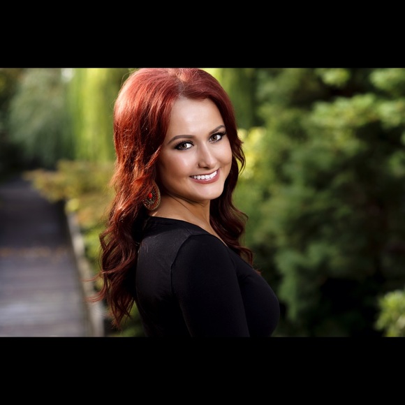 Meet your Posher, Julianne