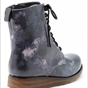 Dolce Vita Dark Floral Cobain Boot