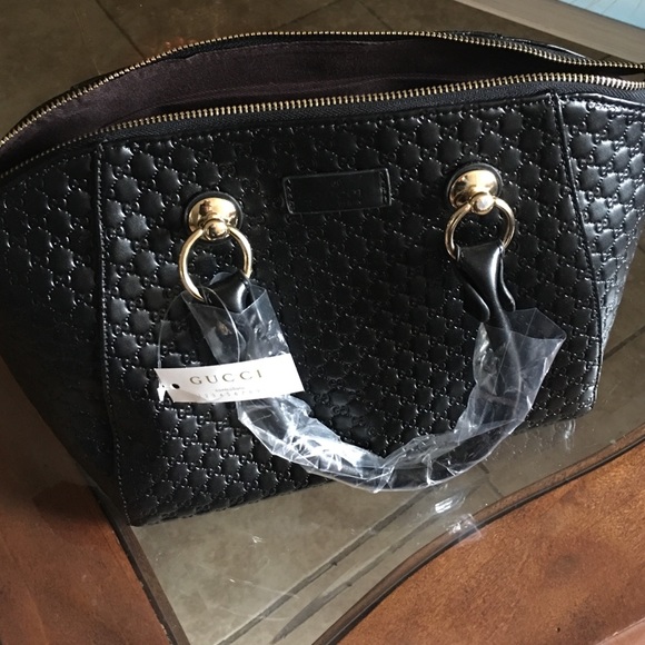 Black Gucci bag