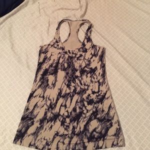 Authentic lululemon workout top!