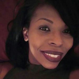 Meet your Posher, Nardine