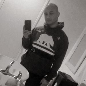 Meet your Posher, Raymond