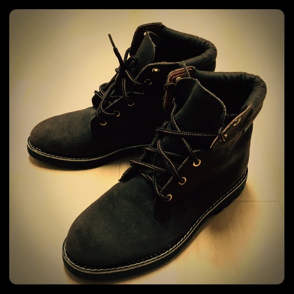 **SALE**  Brand new ESPRIT brown leather boots