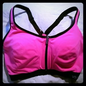 Knockout Sports Bra Victoria's Secret 32DD