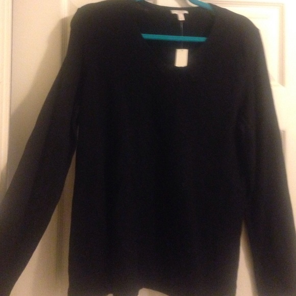 Black patterned sweater