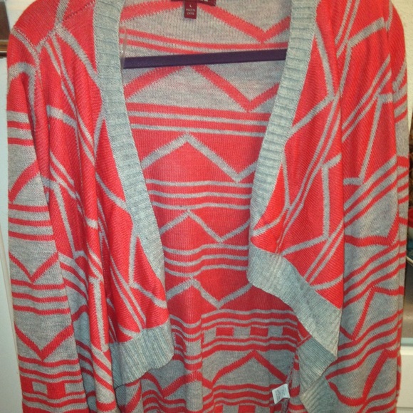 Coral and grey sweater tribal lined