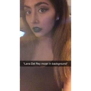 Meet your Posher, Mayra