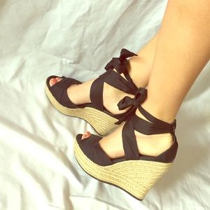 Ugg Australia espadrille wedge black bow