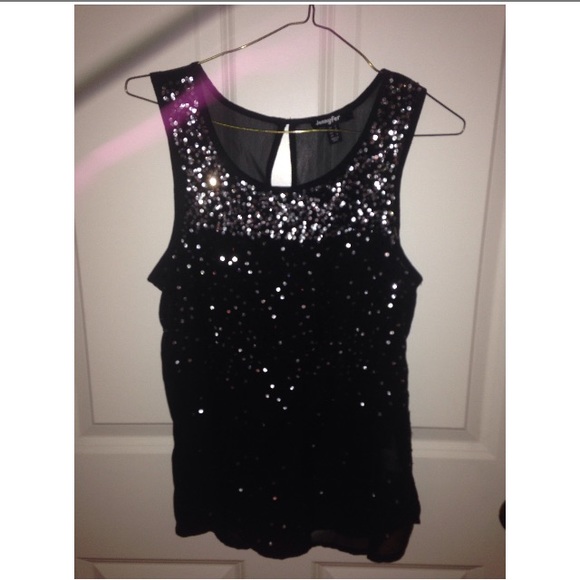 fancy shirt, alittle see through - Picture 1 of 2