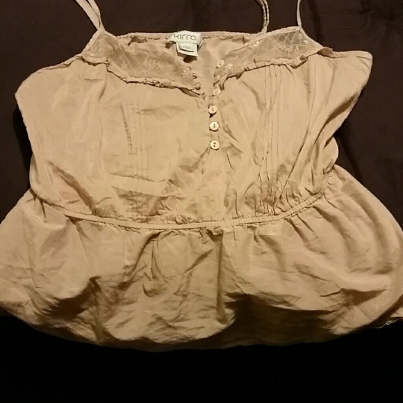 Kirra button top