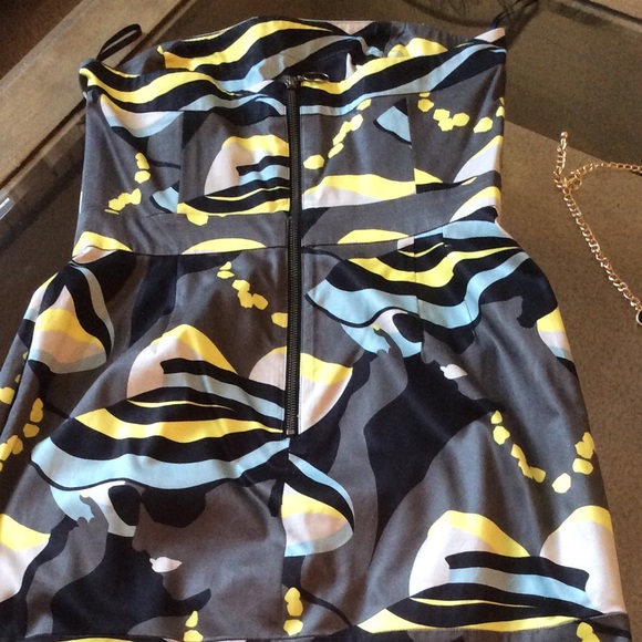 French Connection mini strapless dress - Picture 2 of 2