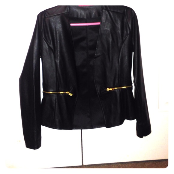 Black leather blazer women's