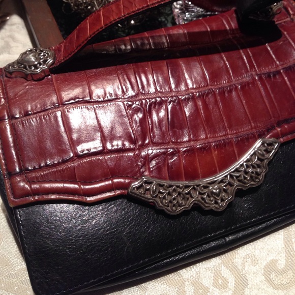 Brighton Clutch
