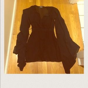 Nasty Gal Dresses - Nasty Gal bell sleeve dress Nasty Gal Dresses - Nasty Gal bell sleeve dress