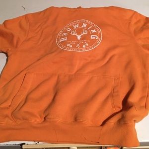 I am selling this because I can't where it