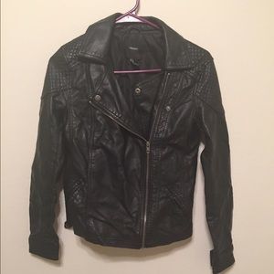 Black forever 21 leather jacket