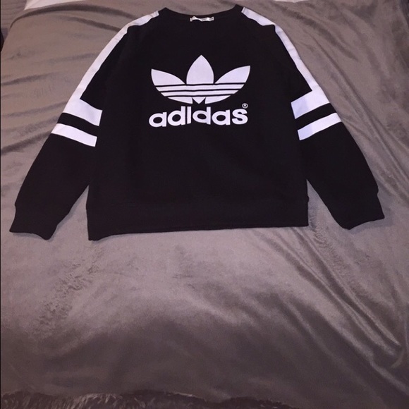 Adidas Sweatshirt
