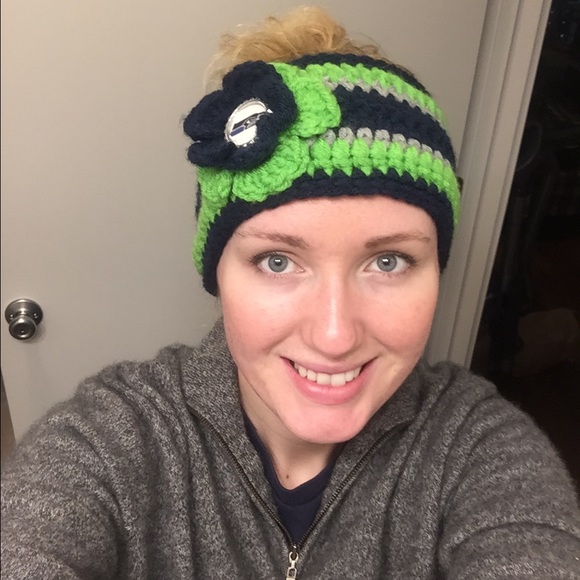 Seahawks Headband! 🏈 - Picture 1 of 3