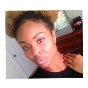 Meet your Posher, Jasmine